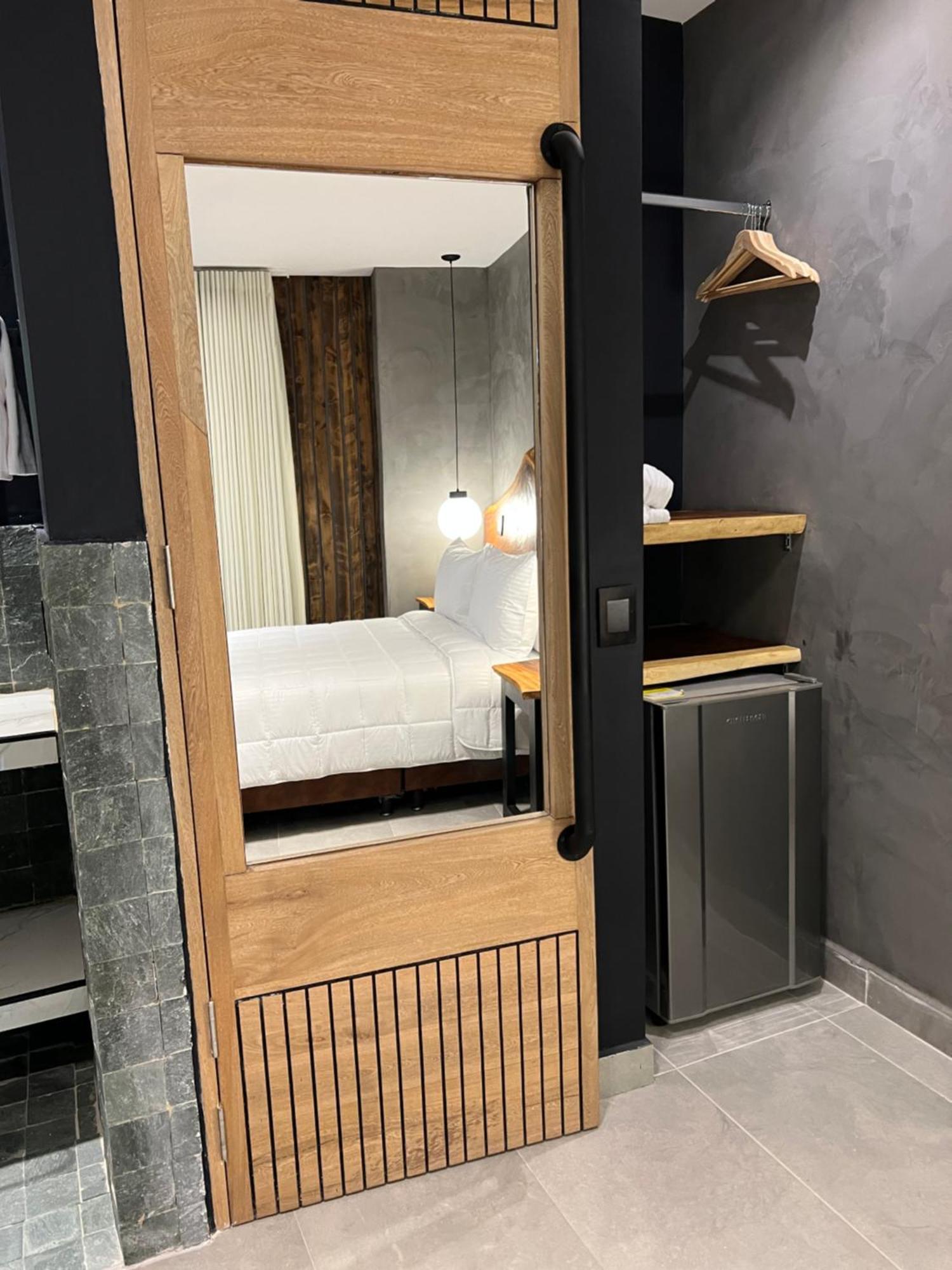 Zelva Negra Hotel